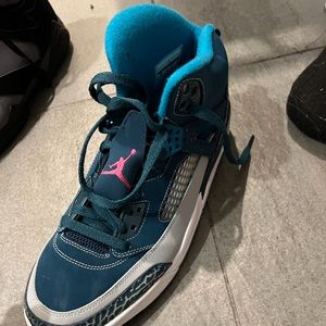 Size 10 Jordan’s